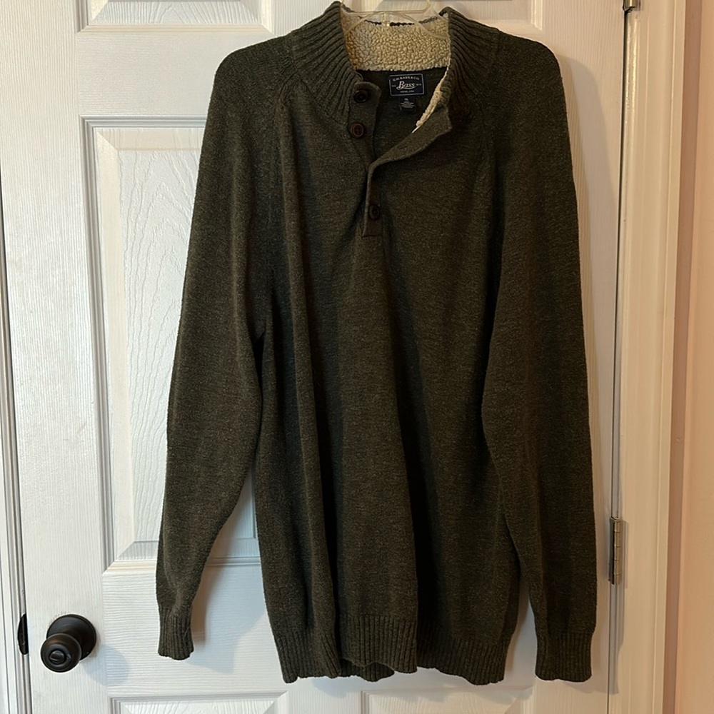 *Bass* Men’s Dressy/Casual Sweater